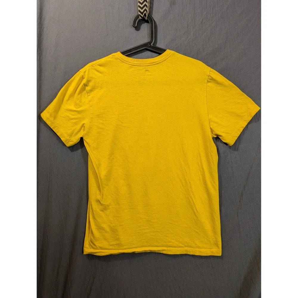 Nike Kids Yellow Turtle Surfing Graphic T Shirt Size‎ M